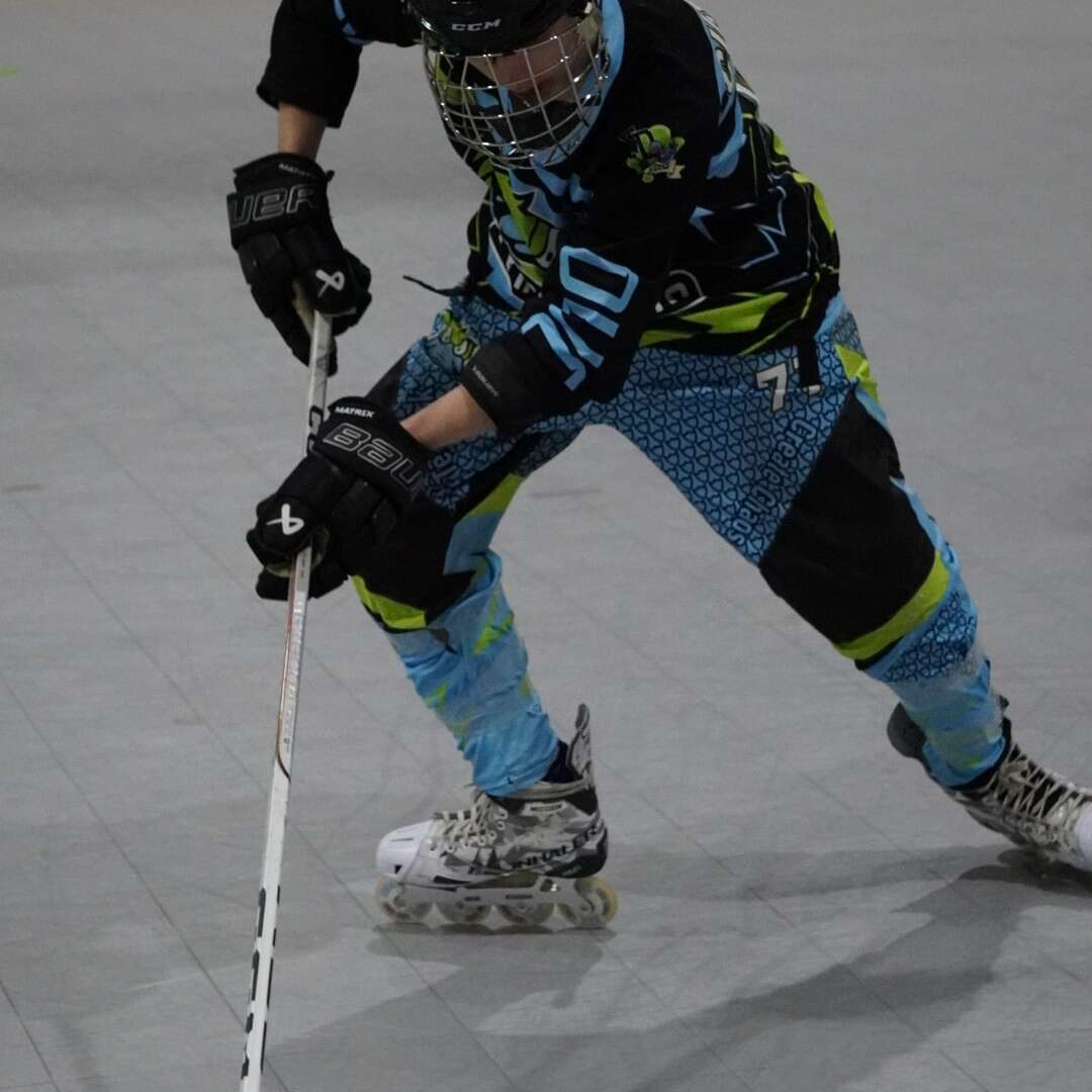 u18